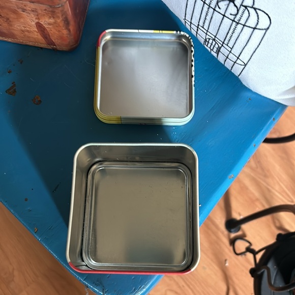 FOSSIL Metal Watch Box - Picture 5 of 8